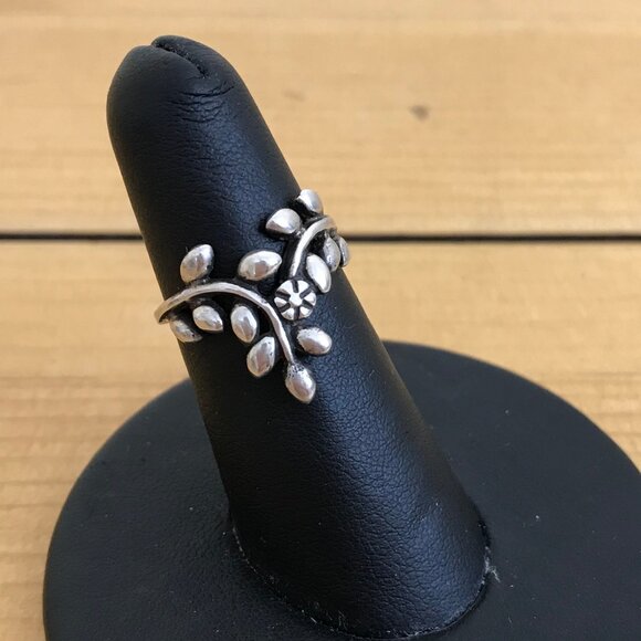 Flower Vine Pointed Silver Ring Vintage 90s 925 Sterling Size 6 - Picture 3 of 9